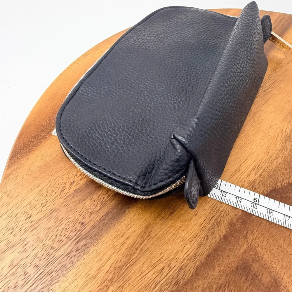 Laura Mercier Black Pebbled Faux Leather Cosmetic Makeup‎ Bag Pouch Zip Top